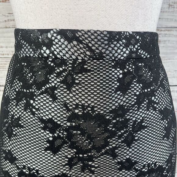 The Limited Skirt size 12 Black Silver Floral Lace Straight Pencil Knee Wedding - Picture 4 of 8